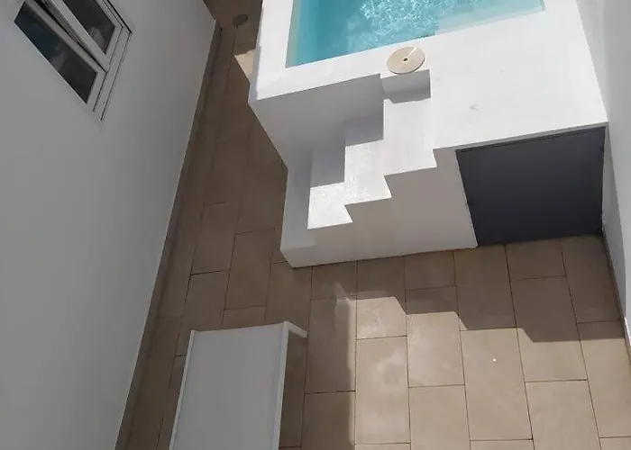 アパート Con Piscina Privada